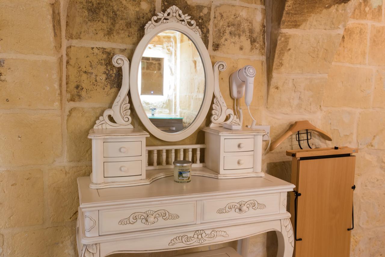 1 Bedroom Heritage Apartment La Valette Extérieur photo